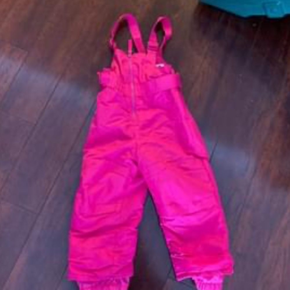 Snowpants